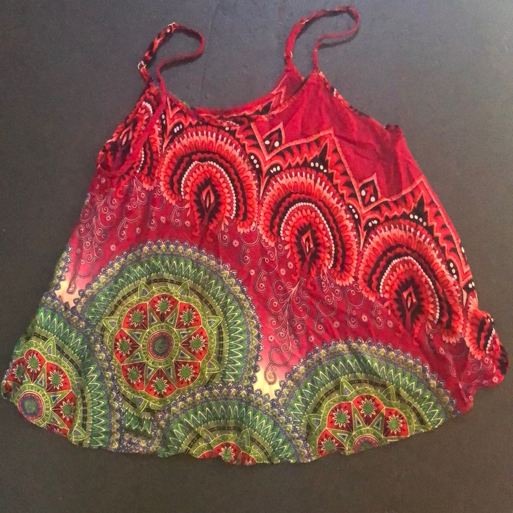 Women’s patterned tank top